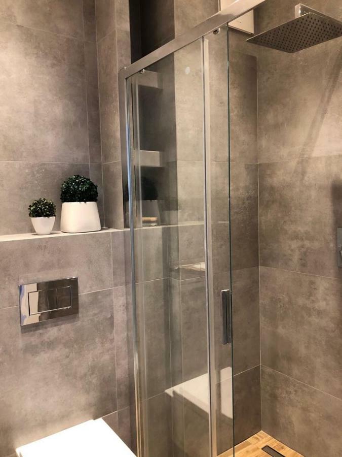 Living Point Residence Варшава Екстериор снимка