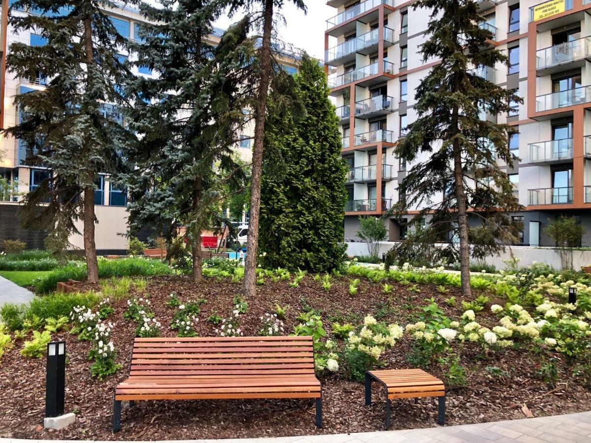 Living Point Residence Варшава Екстериор снимка